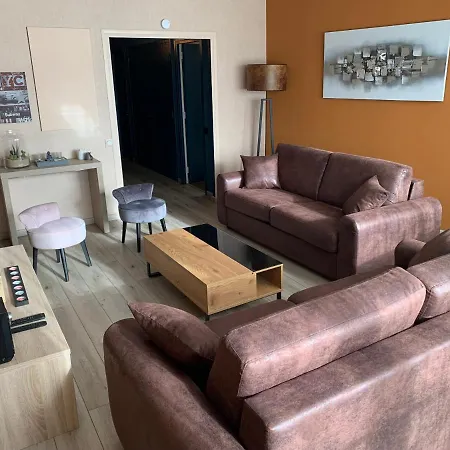 Διαμέρισμα Au Coeur De 83 M2 Et Vue Sur La Basilique Lisieux